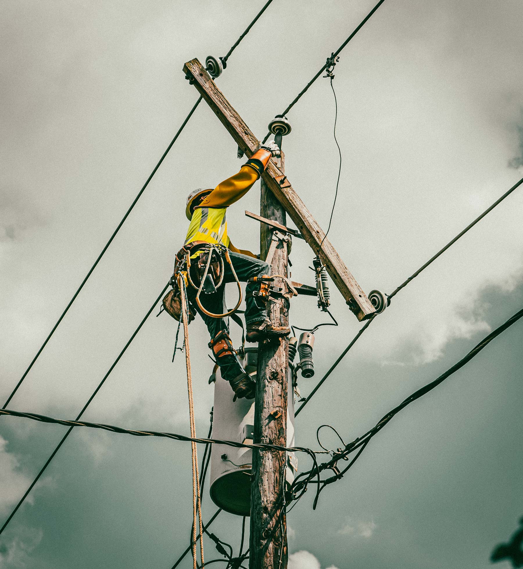Premium Utility Contractor Crews Transmission Climbing Safety Worker Electrical